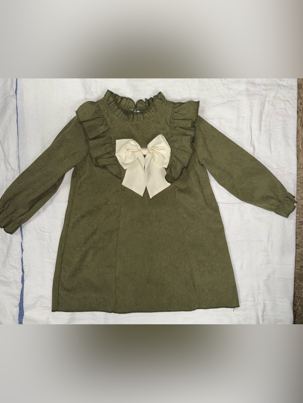Kids Olive Green Long-Sleeve Top with Cream Bow - Picture 1 of 2